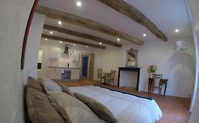 Maison Carles Bnb