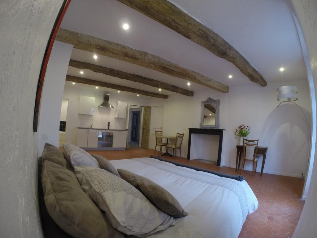 Maison Carles Bnb La Colle-sur-Loup Kamer foto