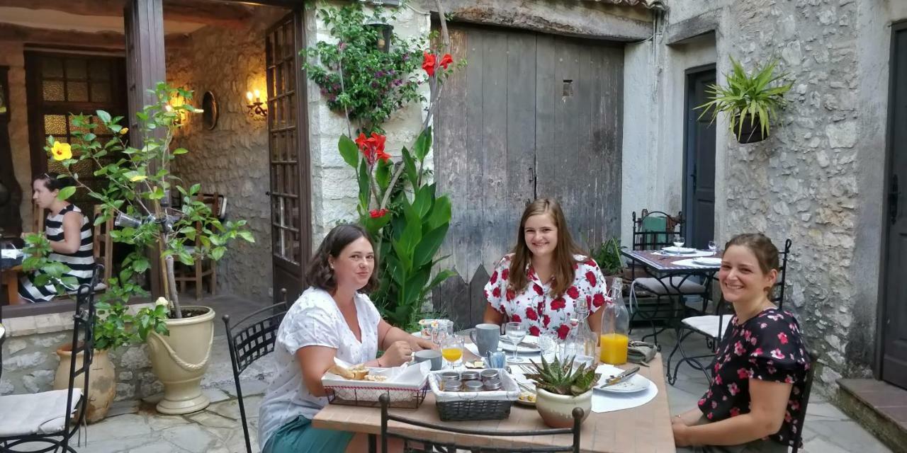 Maison Carles Bnb La Colle-sur-Loup Kamer foto